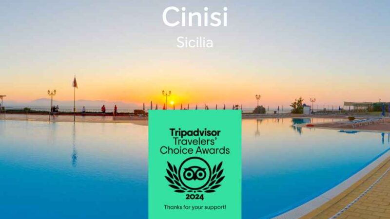 Alba nad morzem w Cinisi, Sycylia, z basenem i wyróżnieniem od TripAdvisor na 2024 rok.