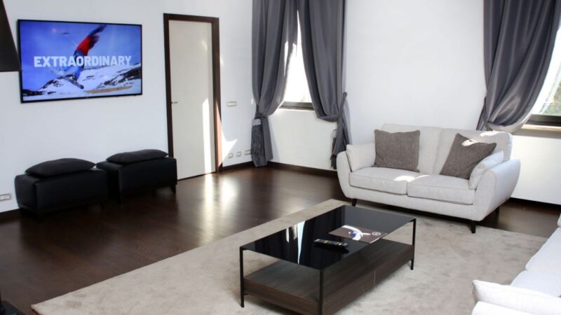 Camera TH Roma Matrimoniale Prestige salottino 2